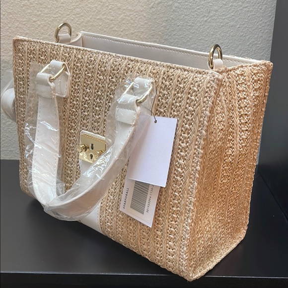 JustFab Tan and White Straw Purse with Structured Design - Picture 8 of 11